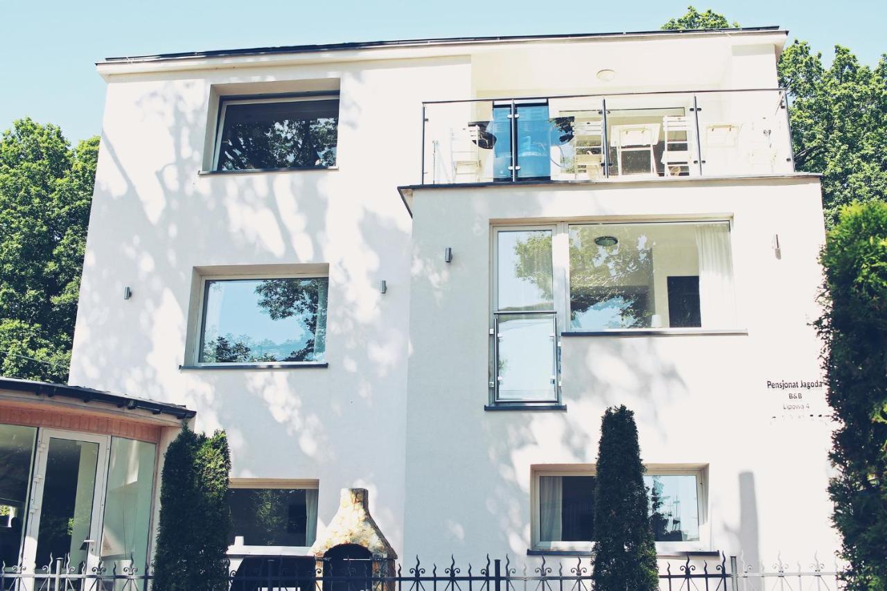 Pensjonat Jagoda B&B Miedzyzdroje Ngoại thất bức ảnh