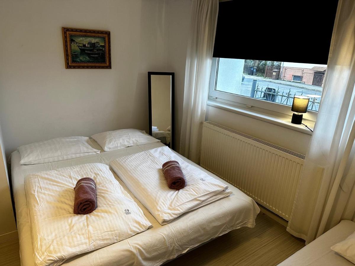 Pensjonat Jagoda B&B Miedzyzdroje Ngoại thất bức ảnh