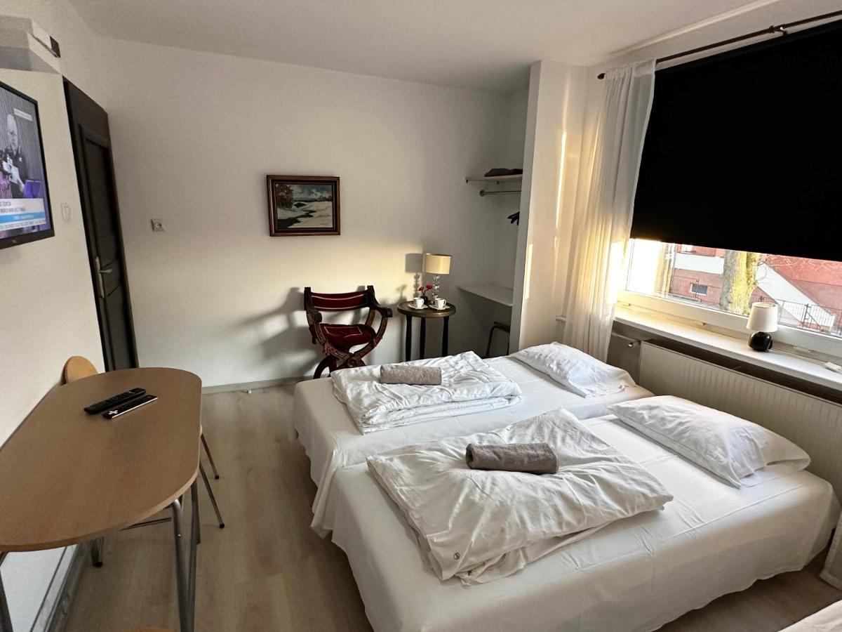 Pensjonat Jagoda B&B Miedzyzdroje Ngoại thất bức ảnh